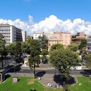 Il Sole Italien